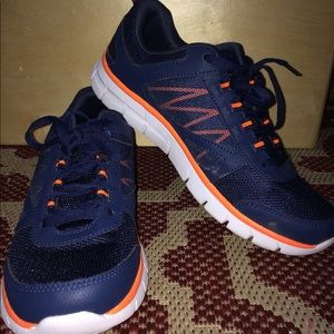 Athletic Works Workout Tennis Shoes